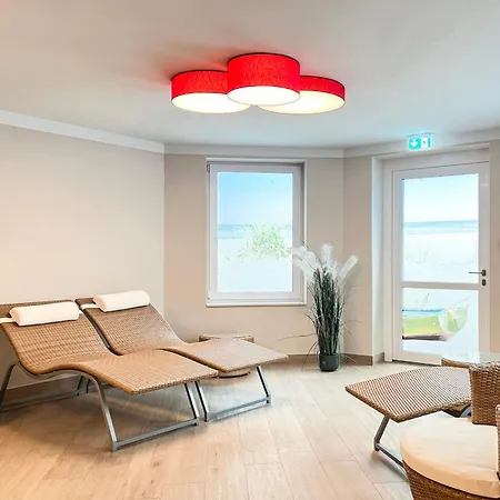 Baltischer Hof 39 *